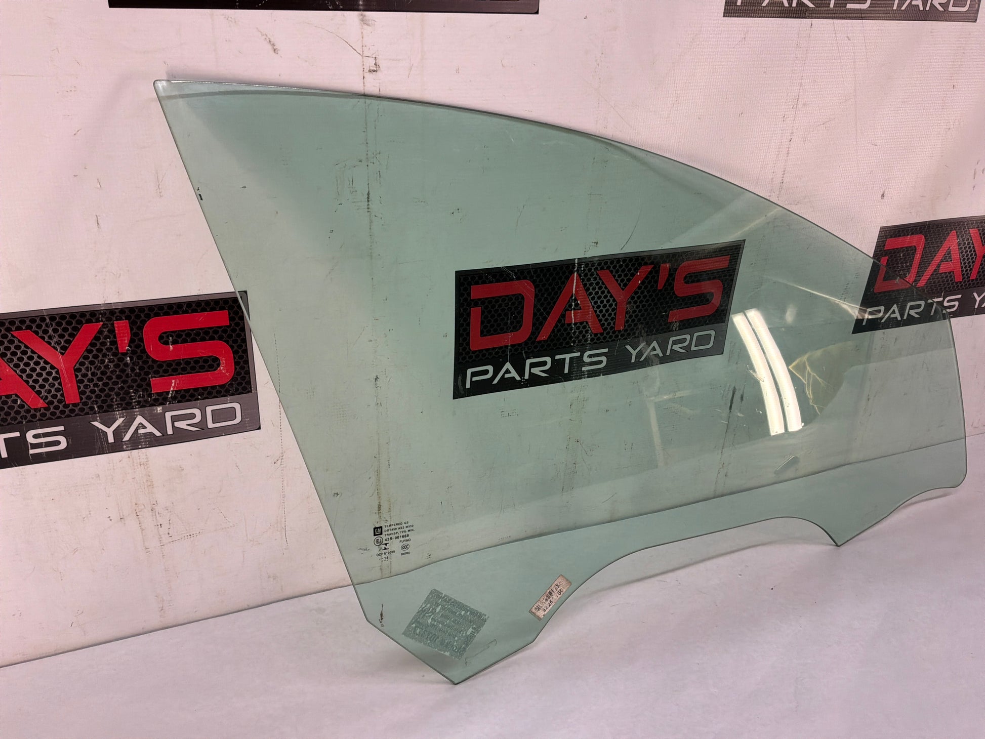 2015 Chevy SS Sedan RH Passenger Front Door Window Glass OEM - Day's Parts Yard