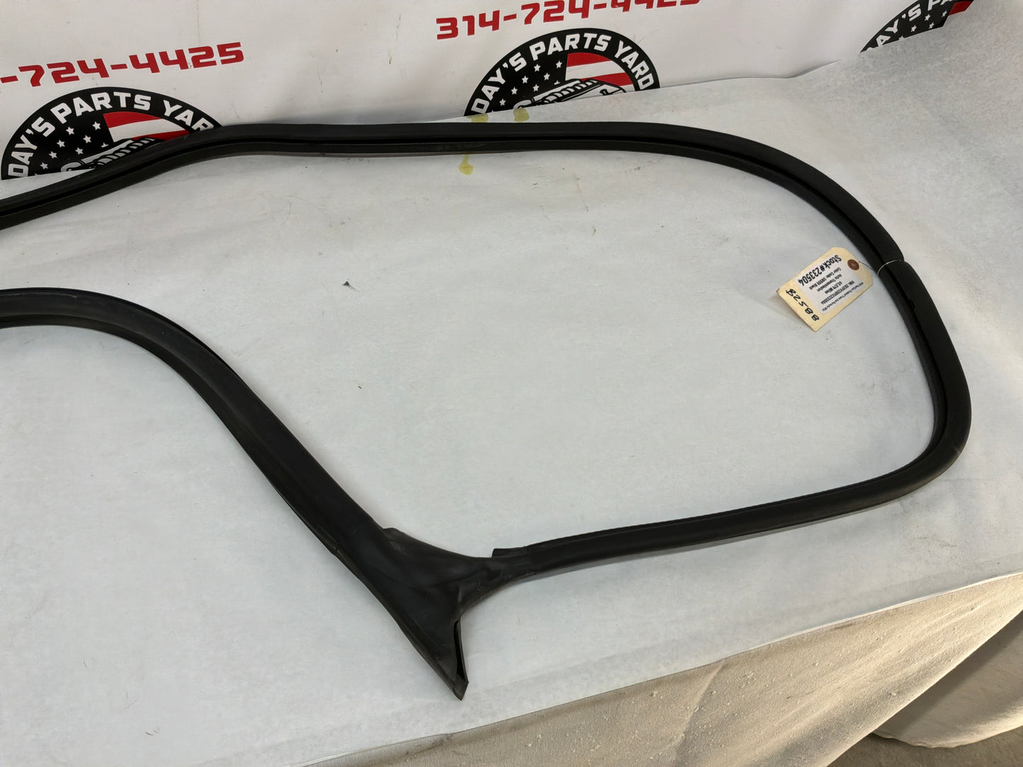 1999 Pontiac Firebird Trans Am Formula WS6 LH Driver Door T-Top Weather Strip Rubber Seal OEM