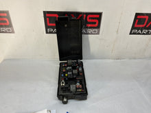 2015 Chevrolet Camaro SS 1LE Accessory Wiring Junction Fuse Relay Box Block OEM