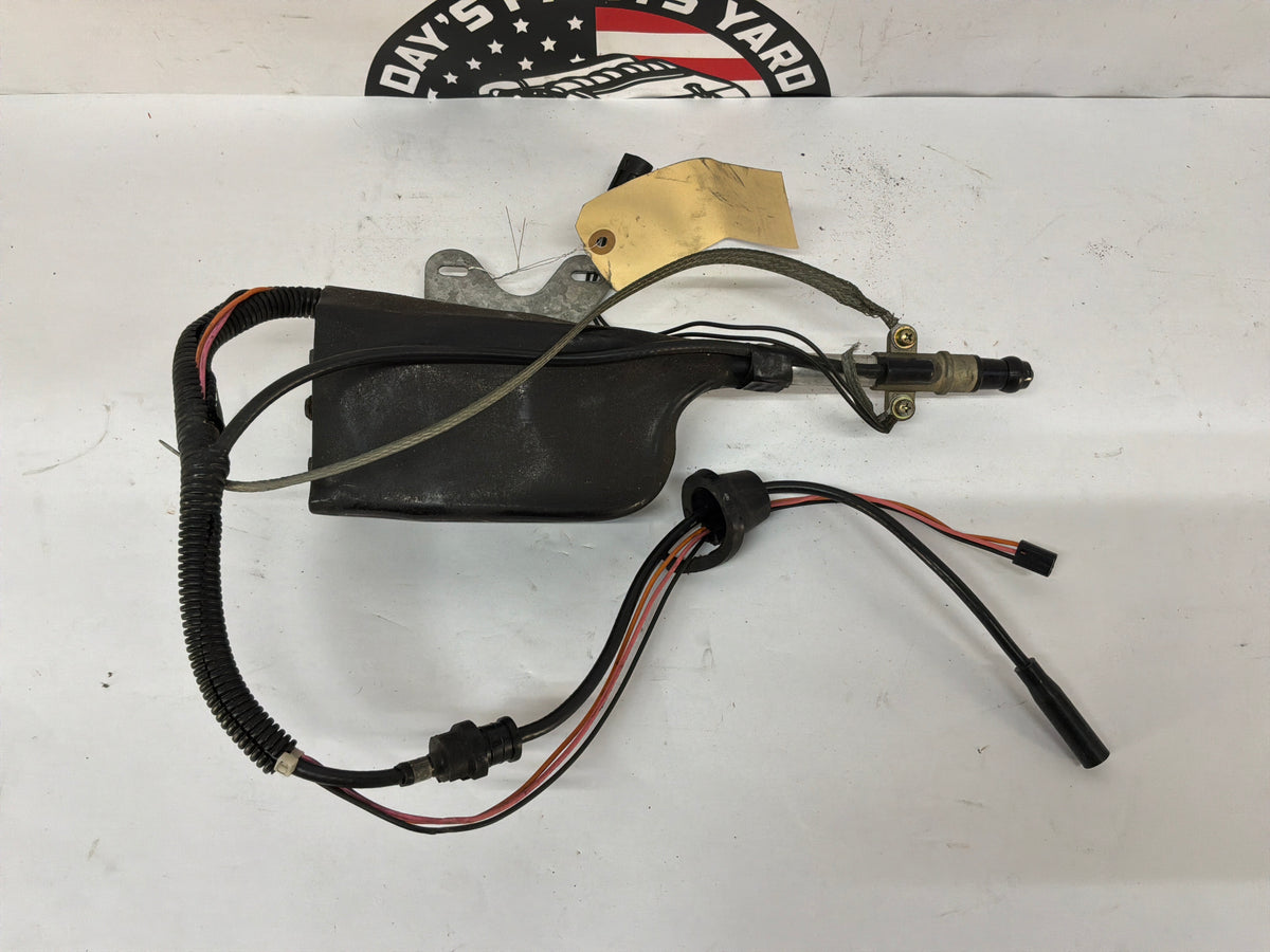 2002 Chevy Corvette Convertible Power Radio Antenna Assembly OEM