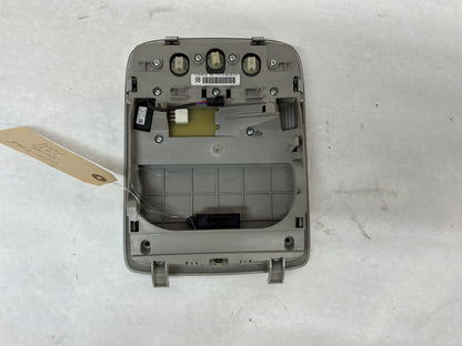 2014 Chevrolet SS Sedan Over Head Overhead Console Dome Map Light Lamp OEM - Day's Parts Yard