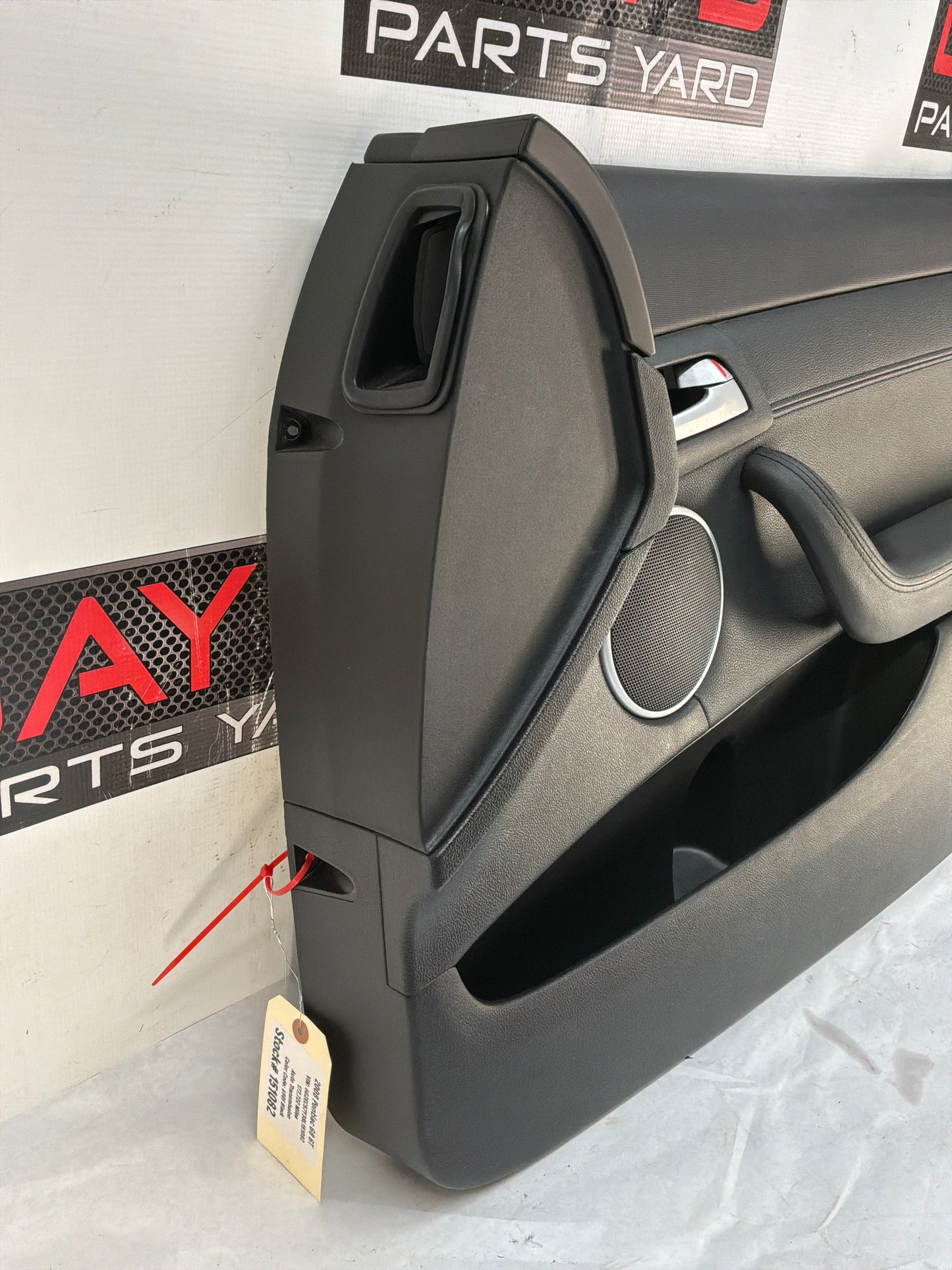 2008 Pontiac G8 GT RH Passenger Front Interior Door Panel Trim OEM