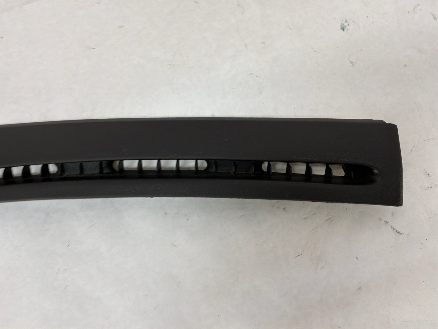 2005 Pontiac GTO Windshield Dash Cowl Defrost Panels Vent Trim Grills OEM