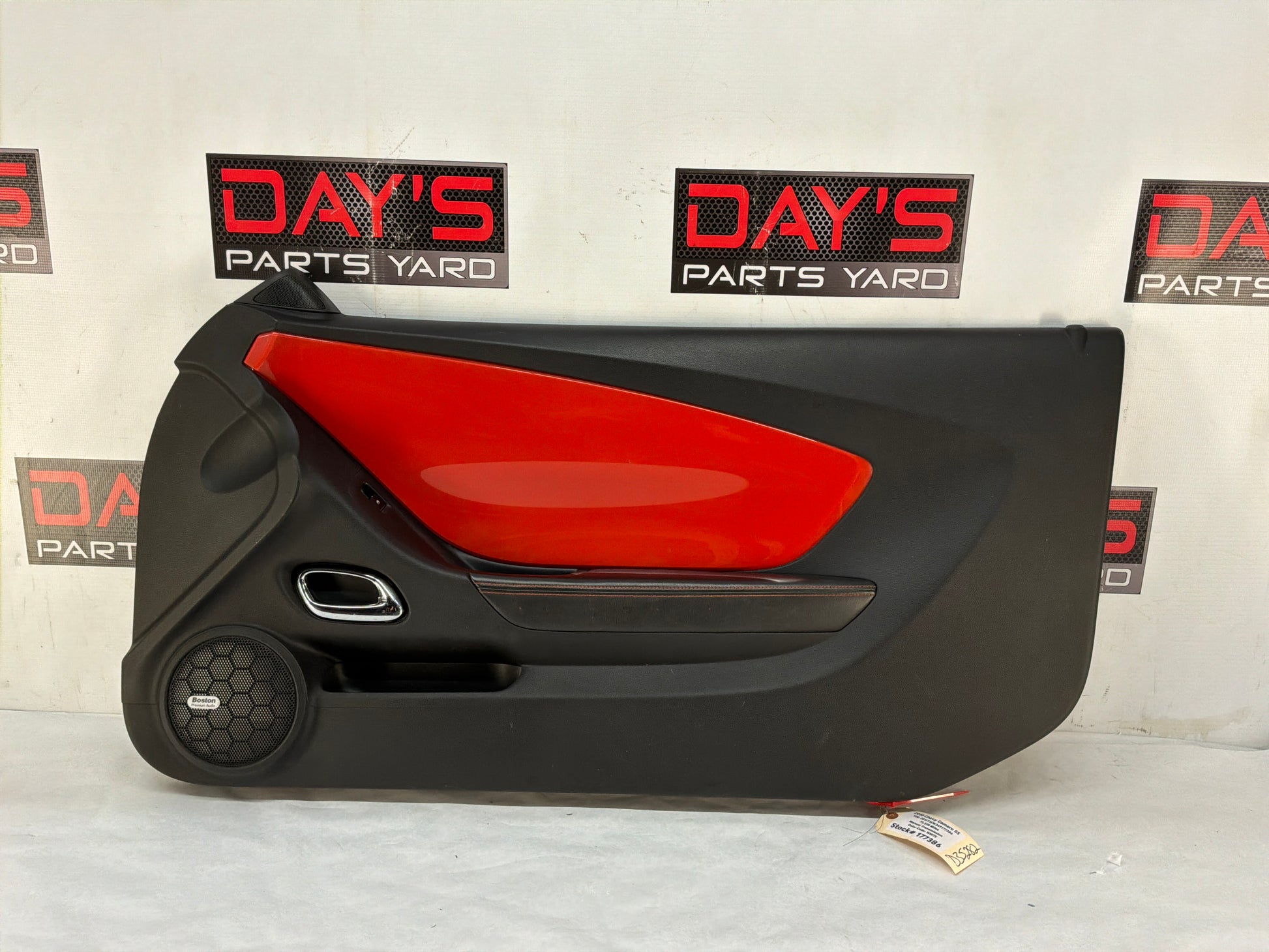 Rh front door panel - Day's Parts Yard