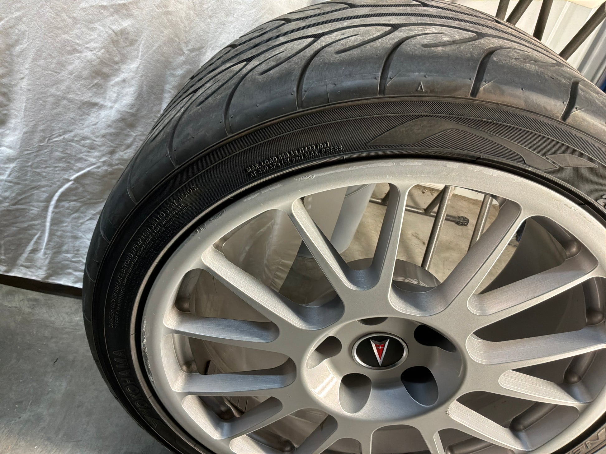 Wheel and tires - Day's Parts Yard