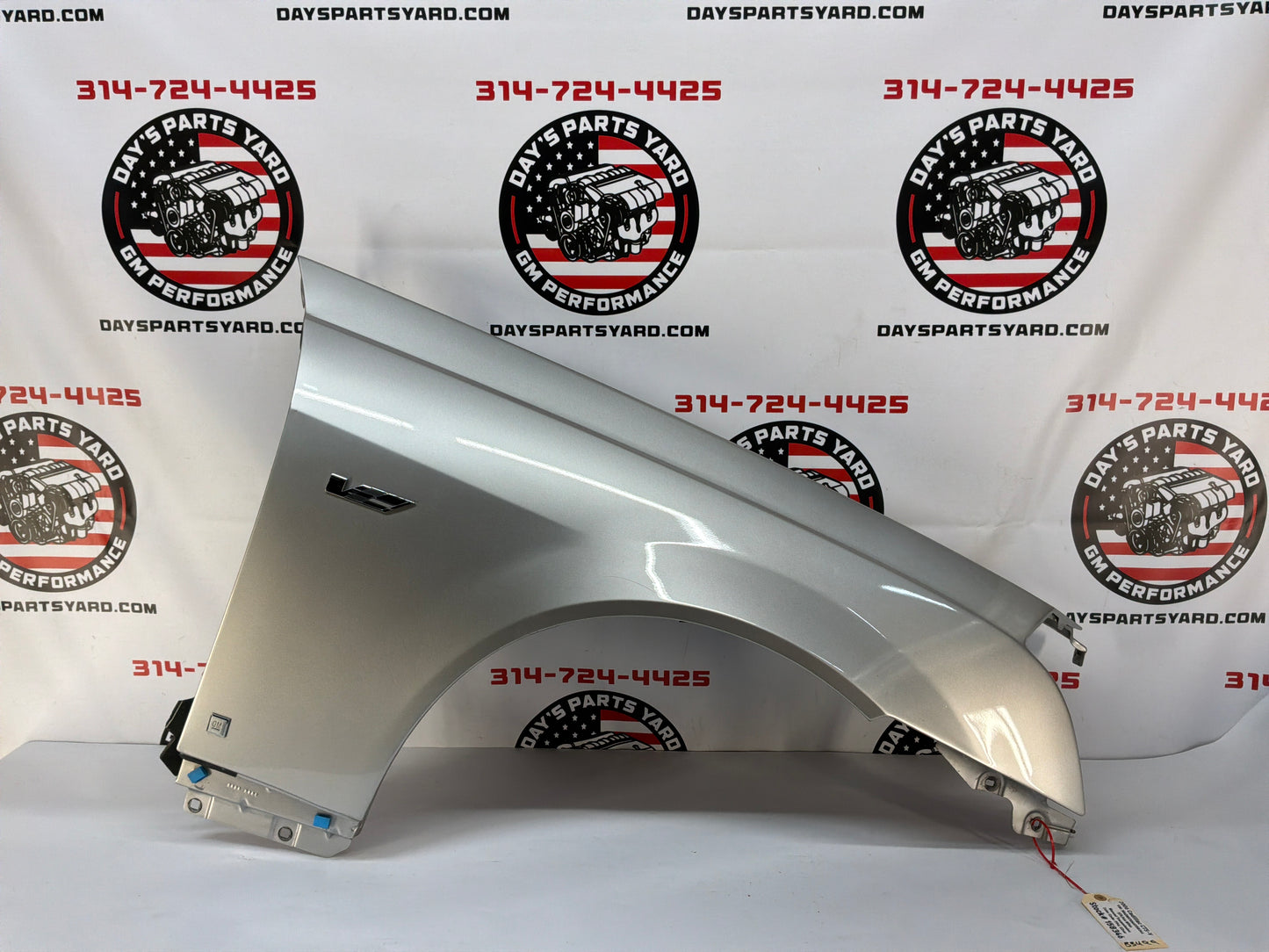 2006 Cadillac CTS-V RH Passenger Front Fender OEM