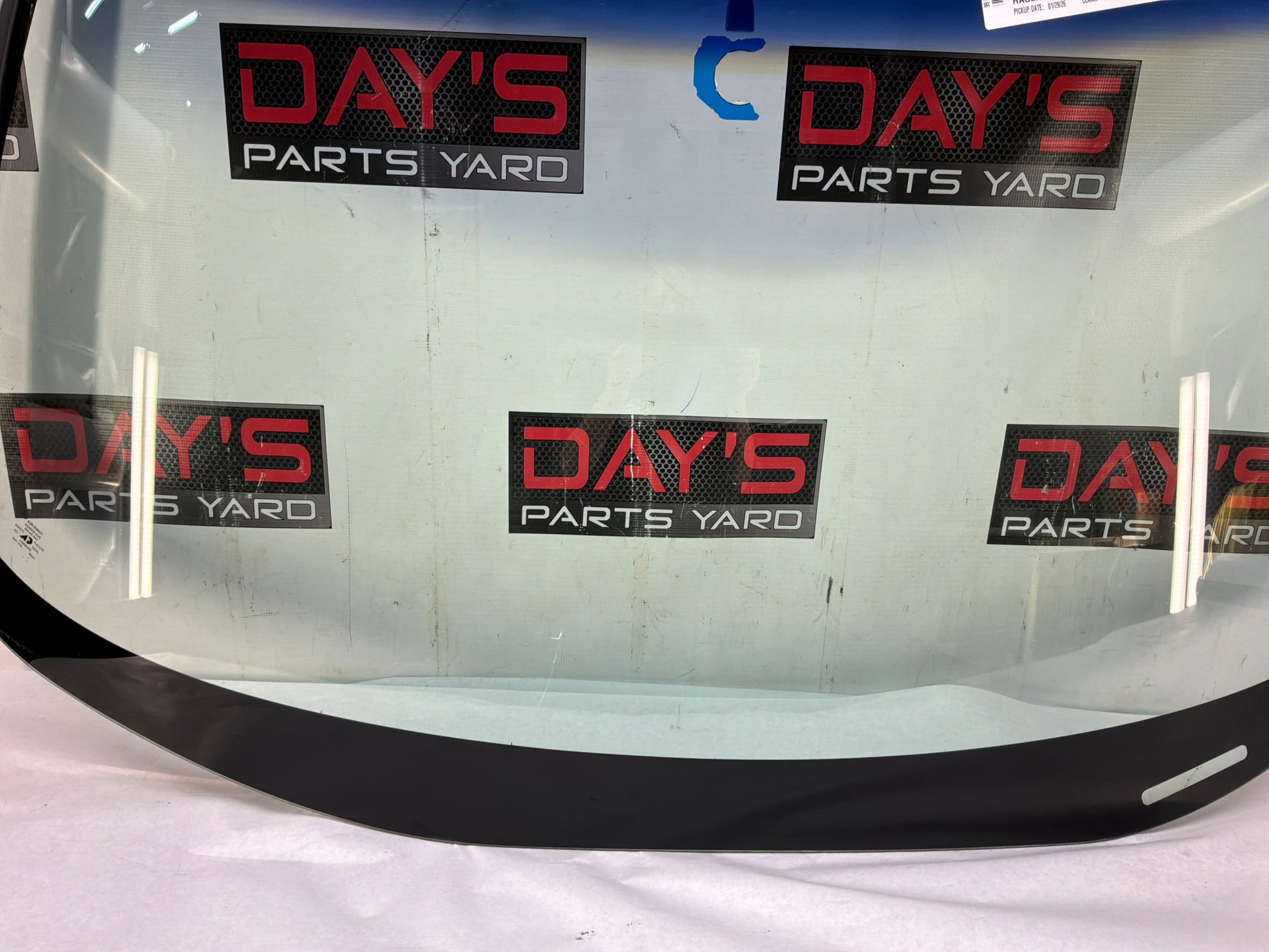 Glass - Day's Parts Yard