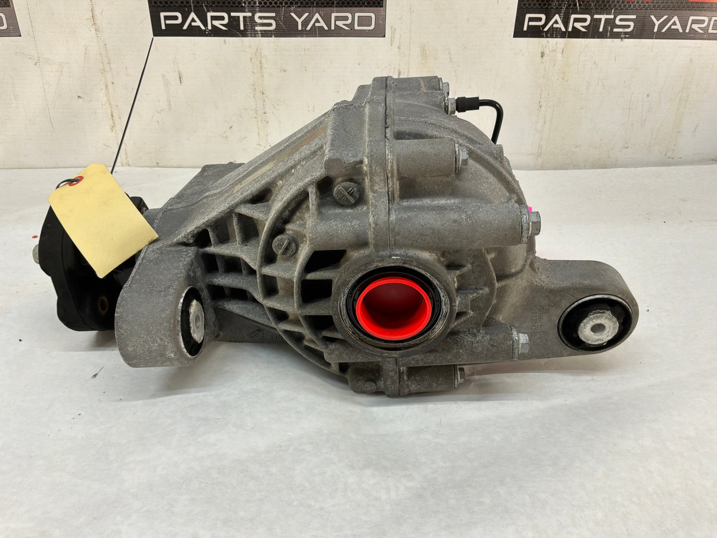 2008 Pontiac G8 GT Rear End Rearend Carrier 2.92 LSD Differential OEM