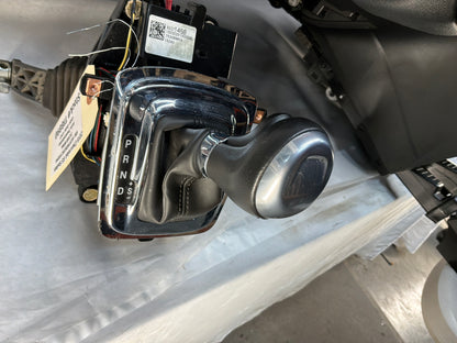 Dash and center console - Day's Parts Yard