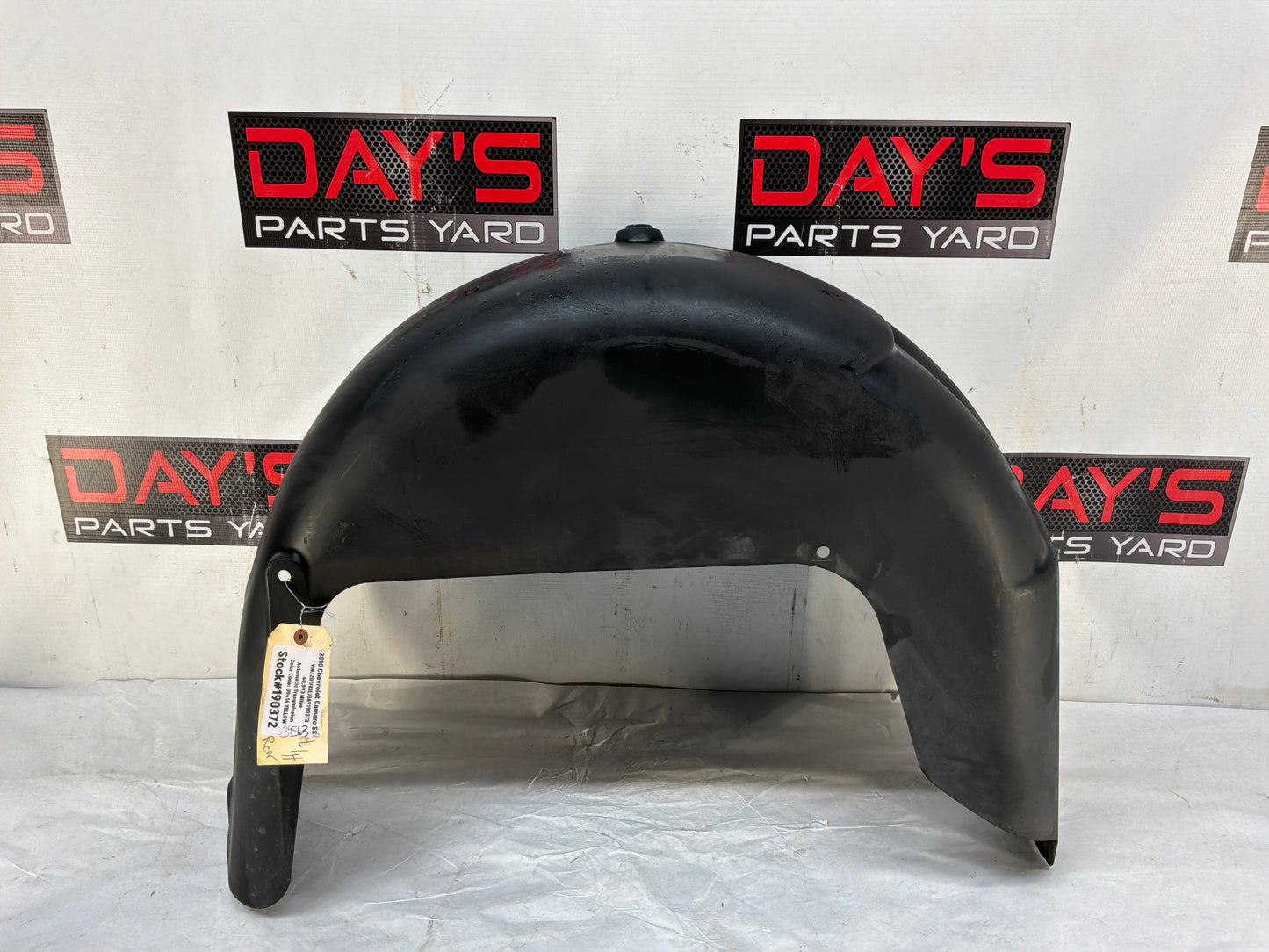 Lh rear wheel liner - Day's Parts Yard