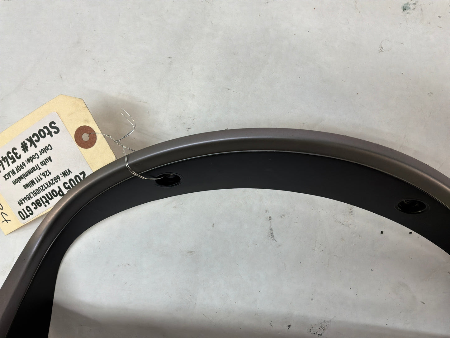 2005 Pontiac GTO Instrument Speedometer Gauge Cluster Bezel Trim Panel OEM