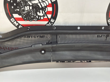 2014 Chevy SS Sedan Windshield Wiper Cowl Grille Panel OEM