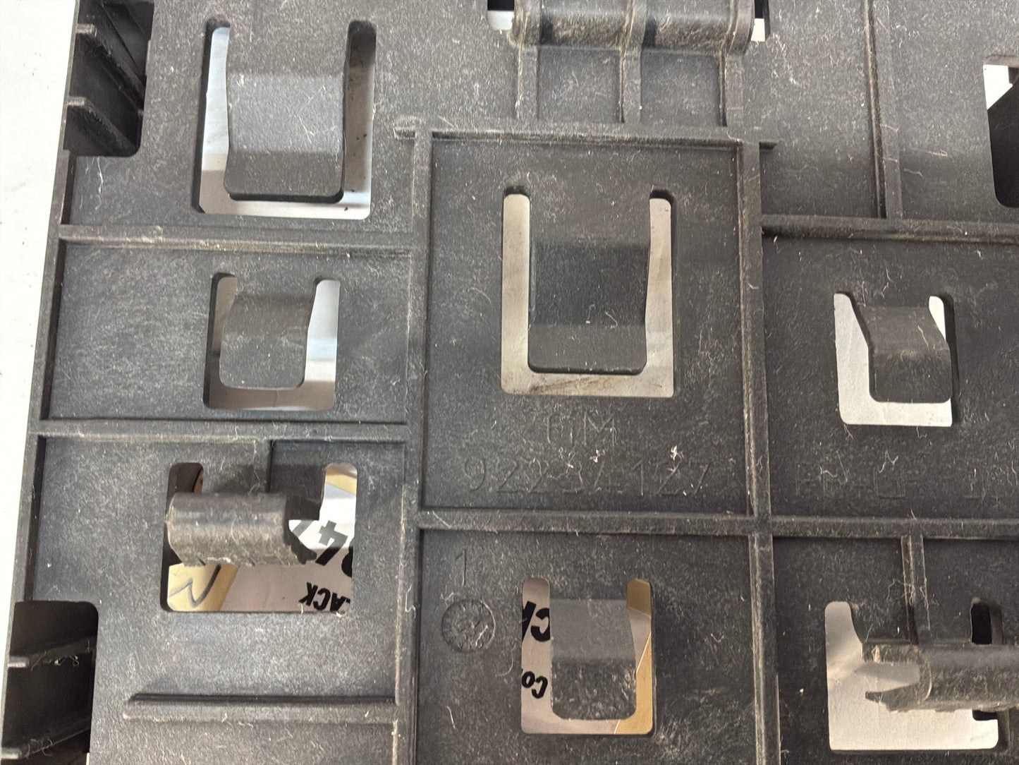 Ecu bracket - Day's Parts Yard