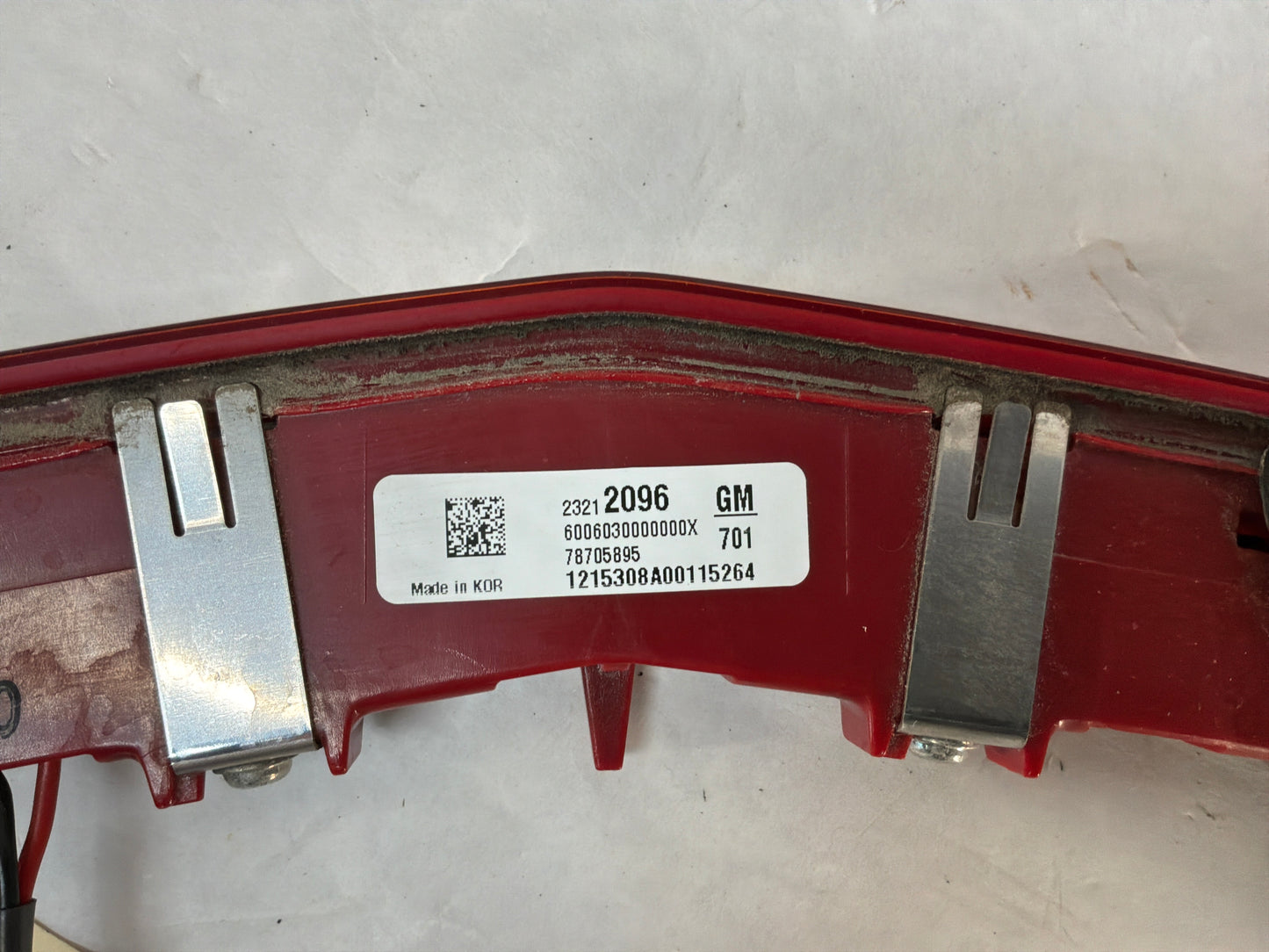 2016 Cadillac ATS-V Coupe Trunk Deck Lid 3rd Third High Mount Brake Tail Light Lamp OEM