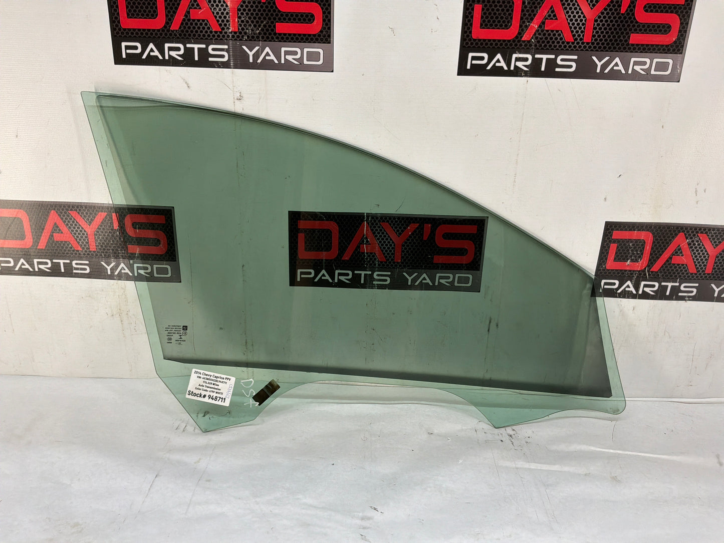 Lh front door window glass - Day's Parts Yard