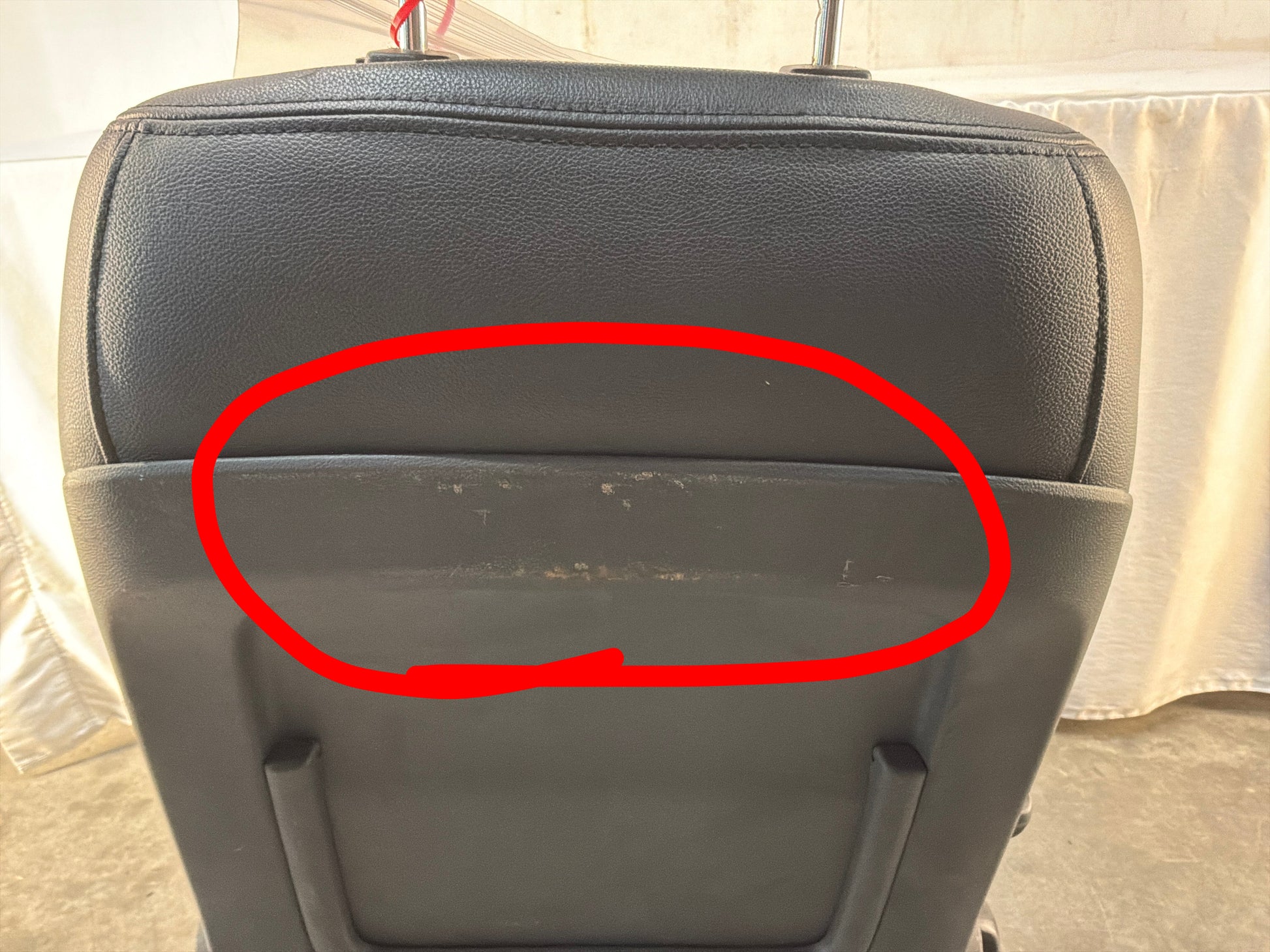 Front seats - Day's Parts Yard