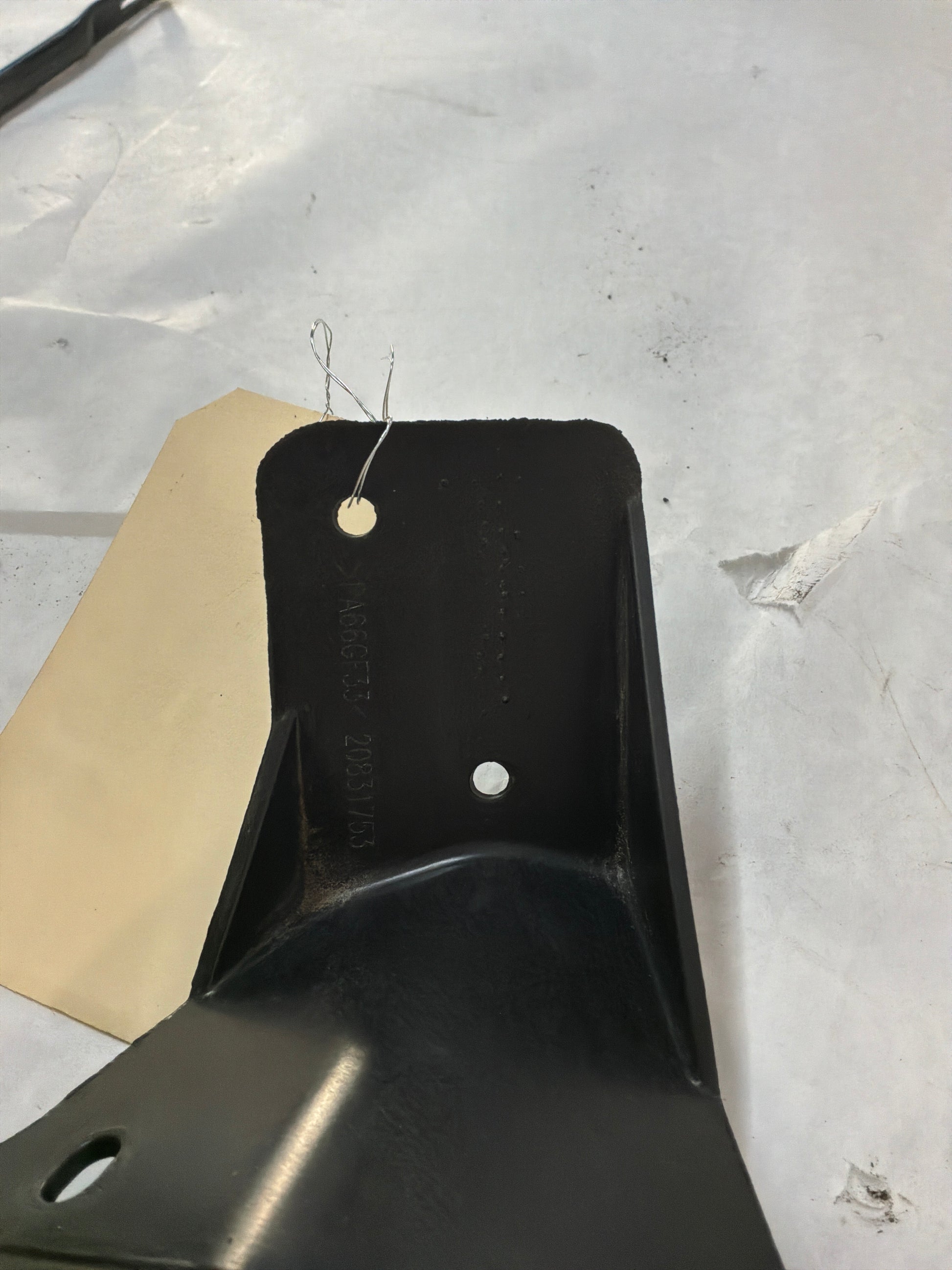 Bracket - Day's Parts Yard