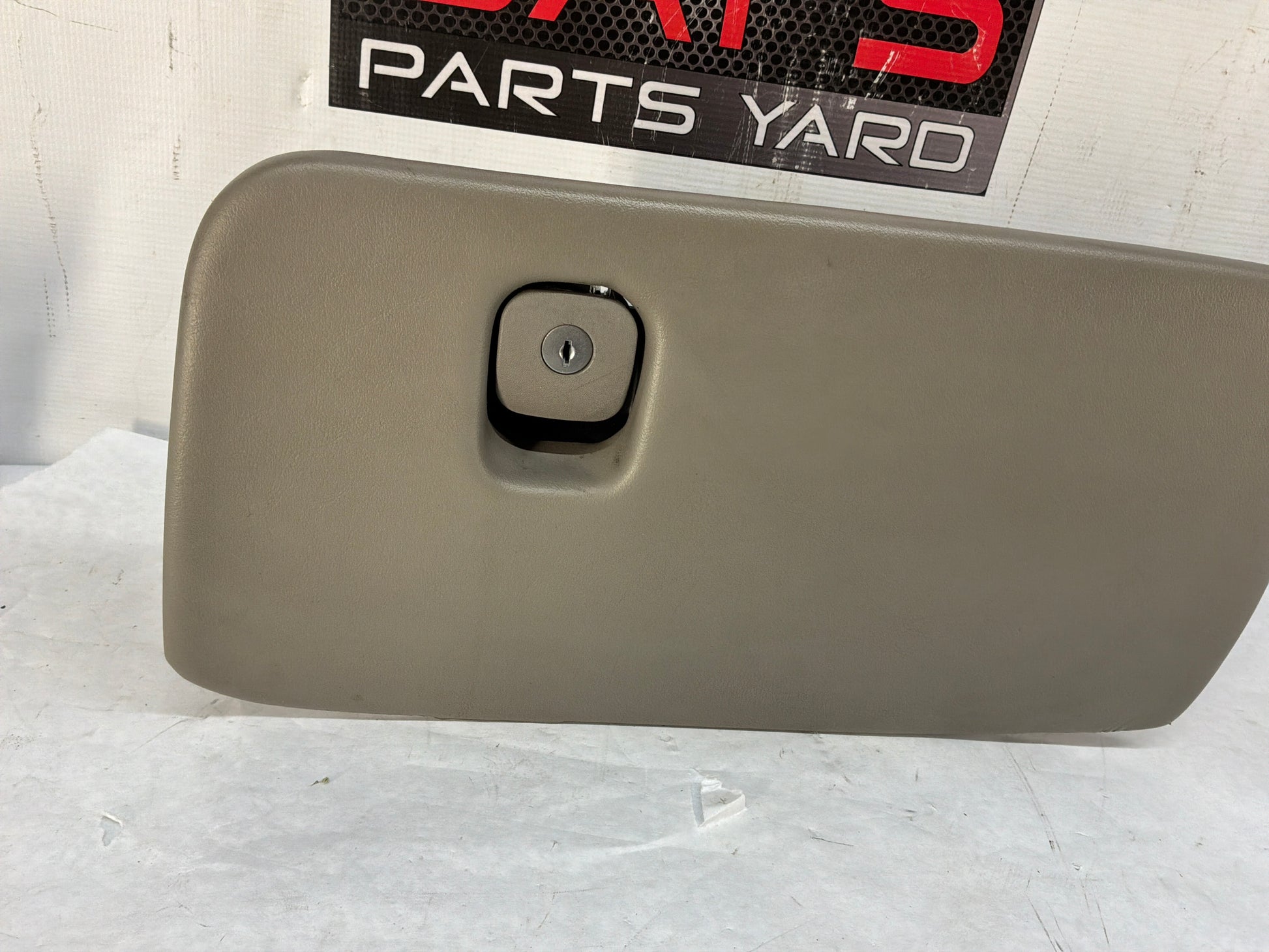 D34448 - Day's Parts Yard