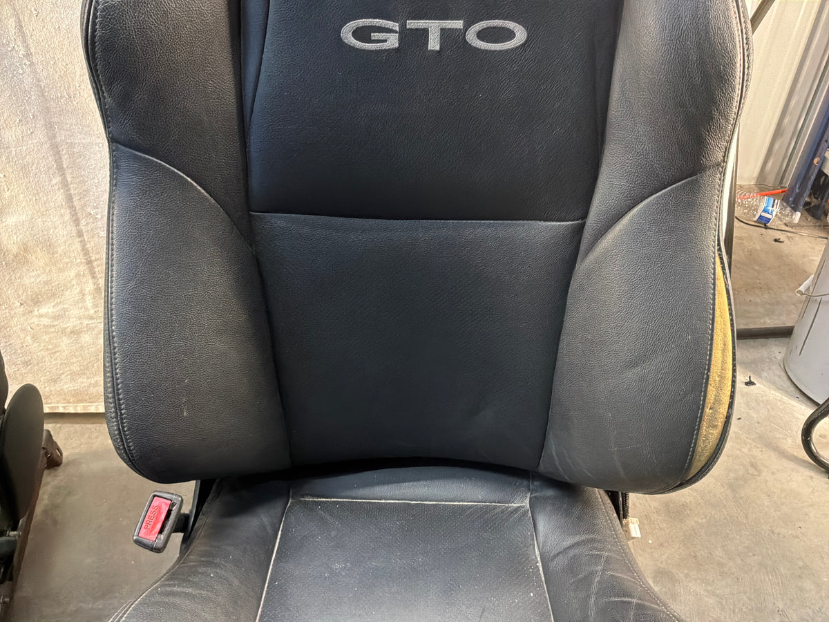2006 Pontiac GTO Seats Front and Rears Black Leather OEM