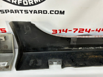 2006 Cadillac CTS-V LH Driver Rocker Molding Side Skirts Panels OEM