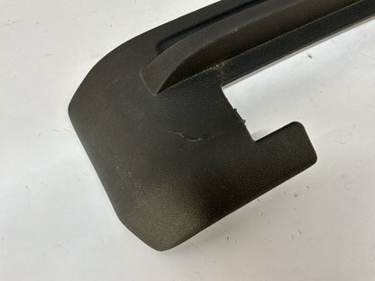 Rh seat track trim - Day's Parts Yard