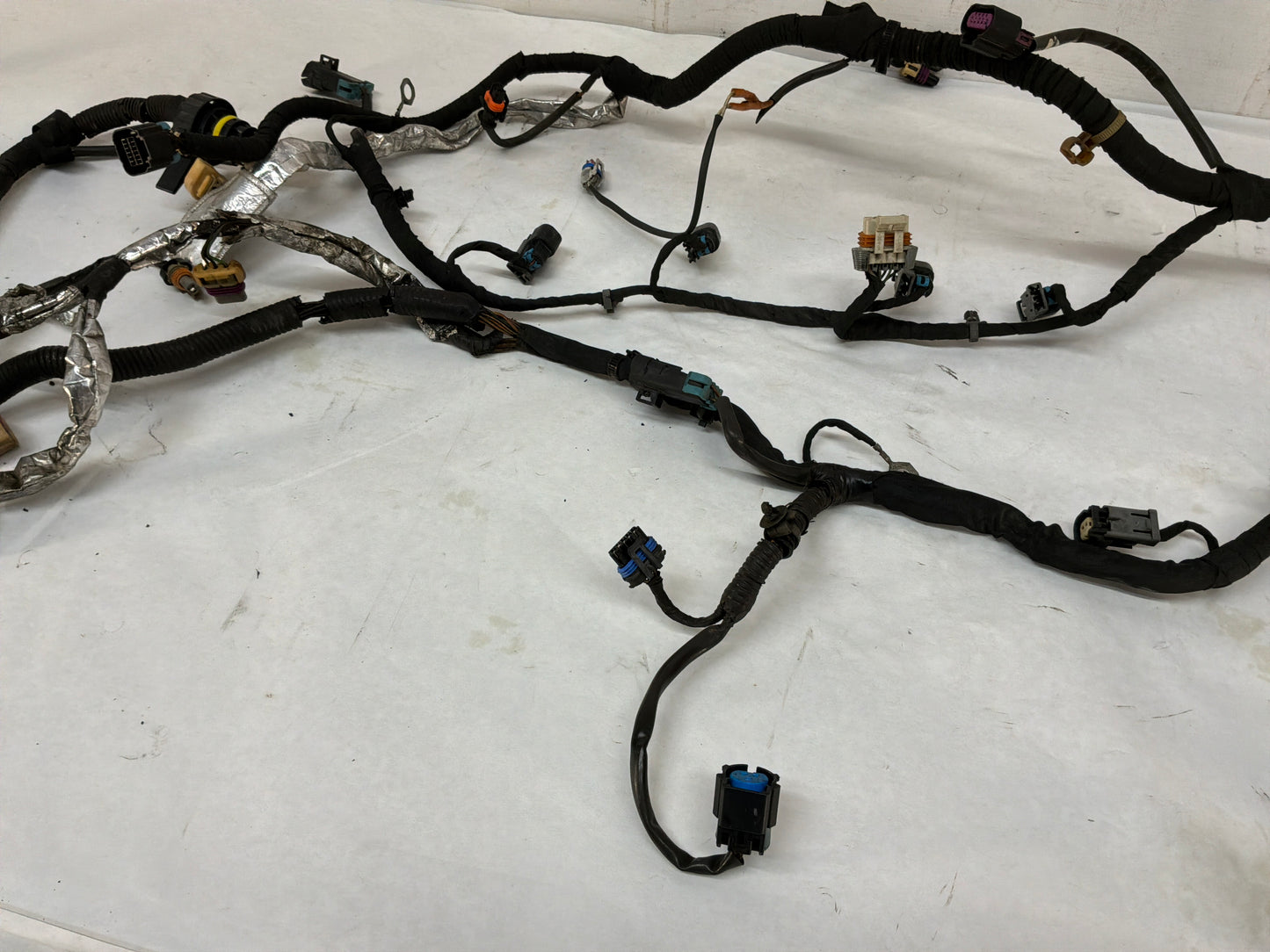 Engine transmission wire harness - Day's Parts Yard