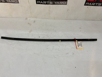 2004 Pontiac GTO RH Passenger Door Window Belt Molding Weather Strip Trim OEM