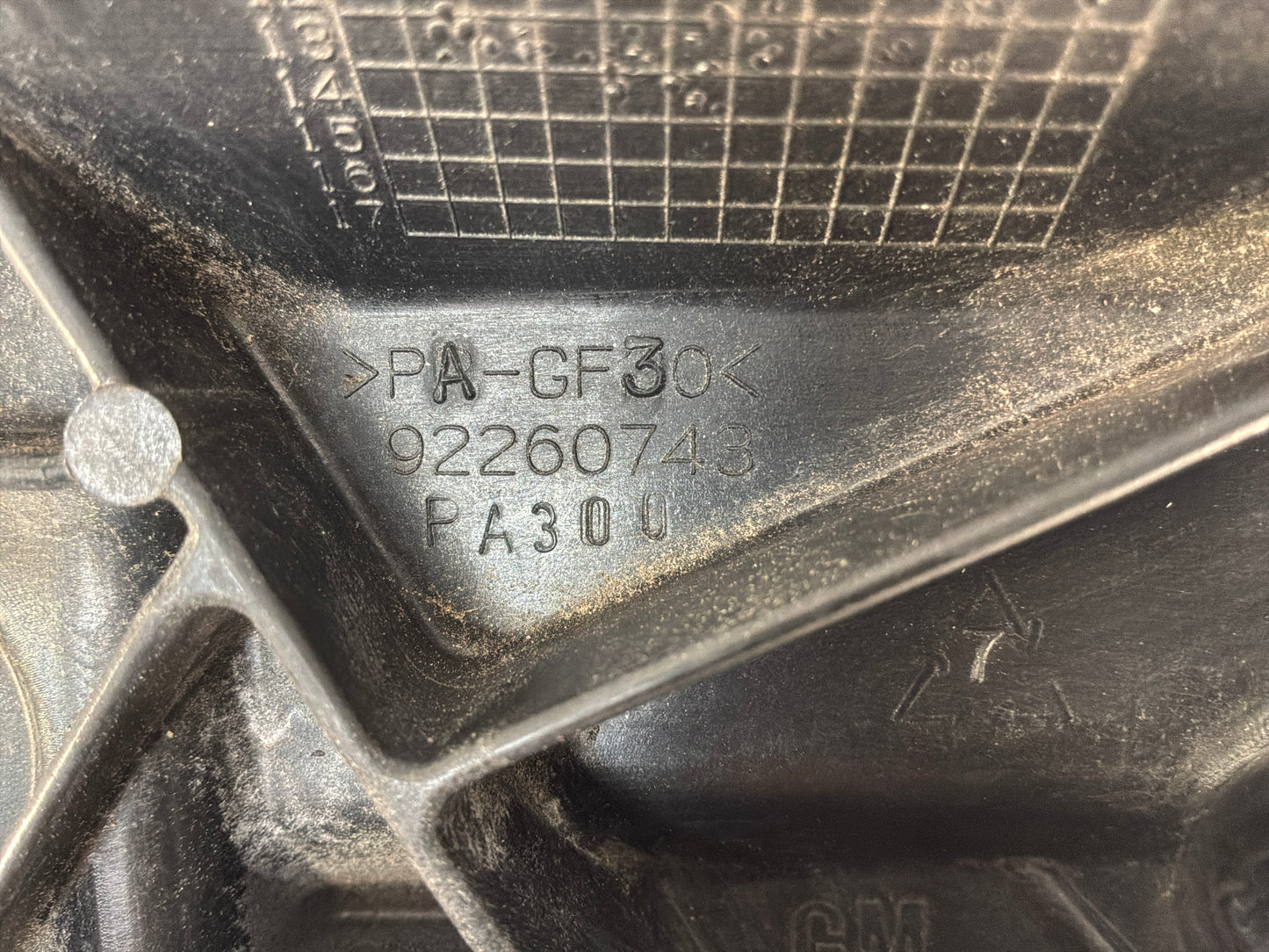 2015 Chevrolet SS Sedan LH Driver Fender Fascia Bumper Bracket Guide OEM