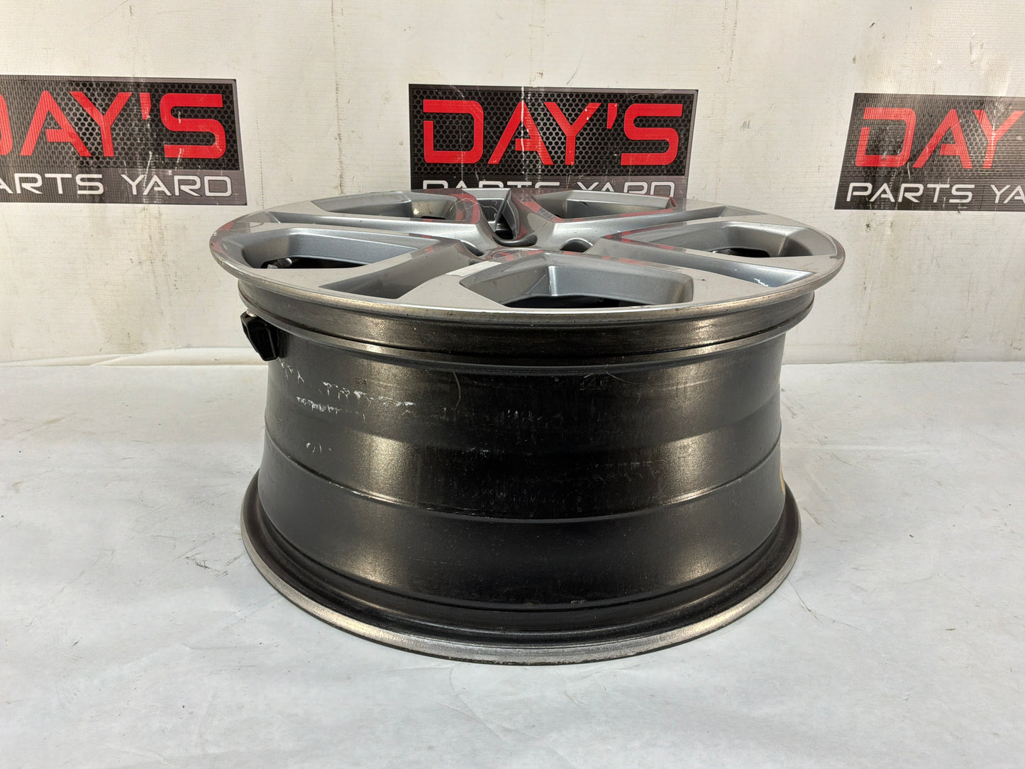 2015 Chevy SS Sedan Factory OEM Rear Wheel 19x9 OEM