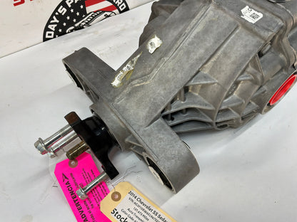 2014 Chevy SS Sedan Rear End Axle Carrier Rearend Diff Differential 3.27 LSD OEM