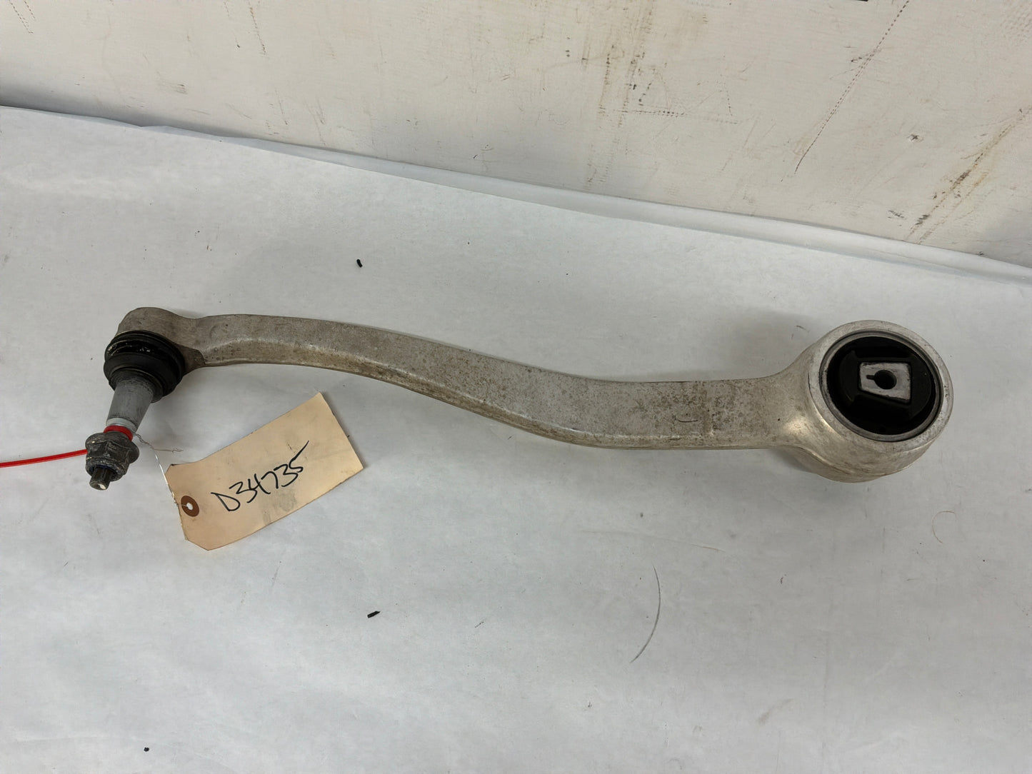 Rh front control arm - Day's Parts Yard
