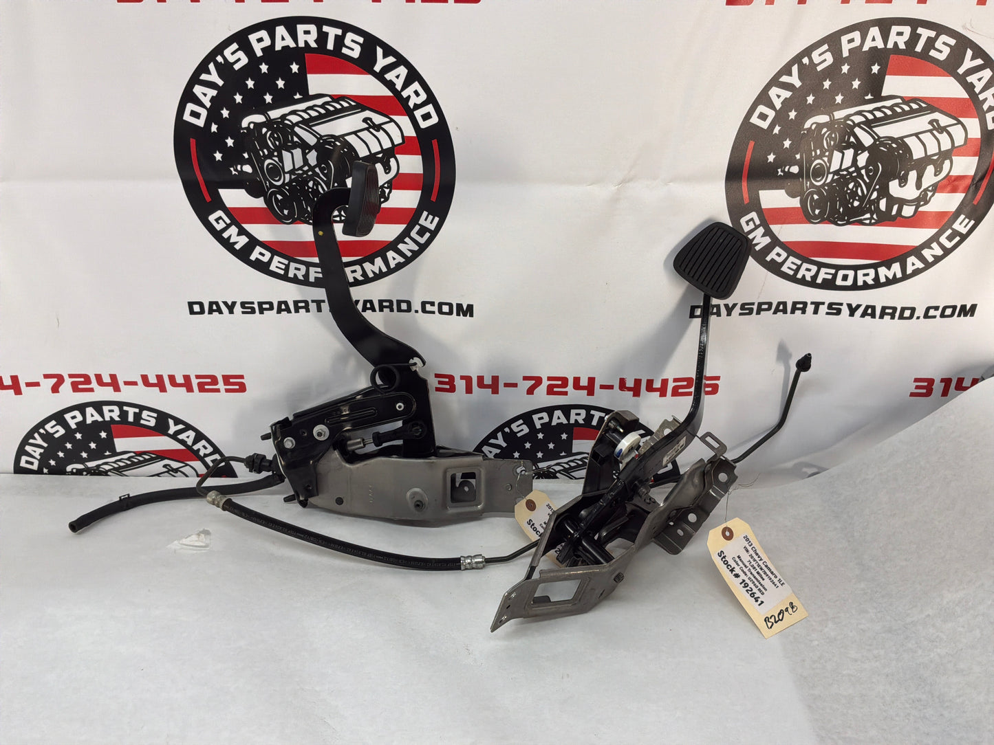 2013 Chevy Camaro 1LE Manual Transmission Pedal Brake Clutch Master Cylinder Assembly OEM