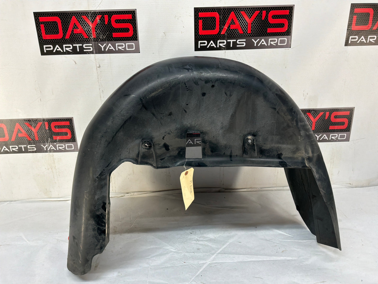 2008 Pontiac G8 GT RH Passenger Rear Fender Wheelhouse Well Liner OEM