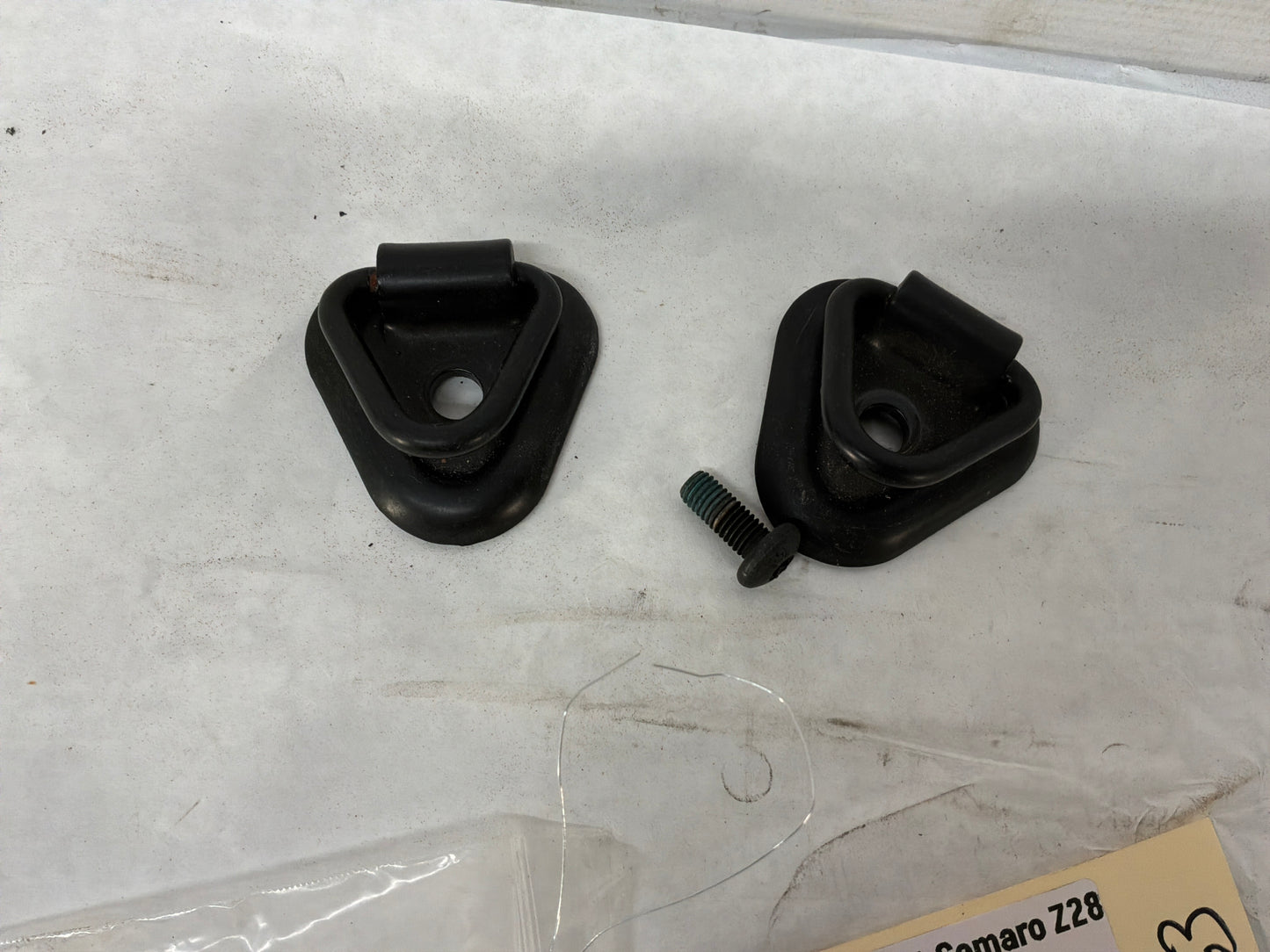 Cargo hooks - Day's Parts Yard