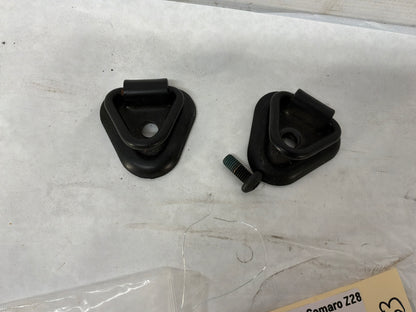 Cargo hooks - Day's Parts Yard