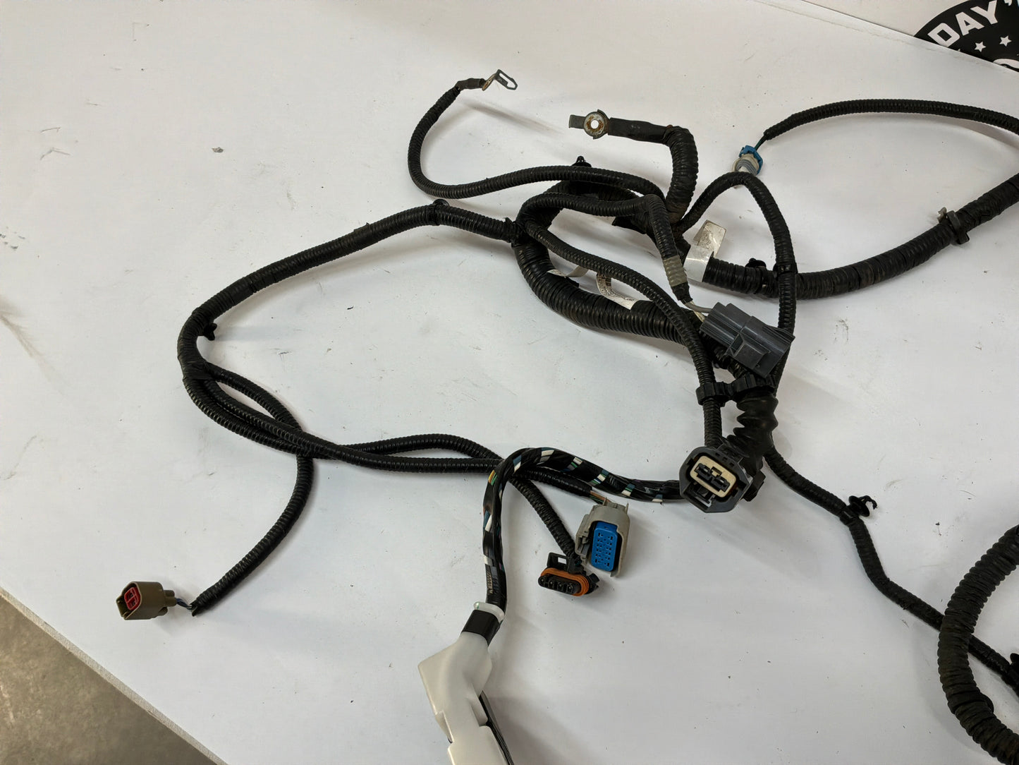 2006 Cadillac CTS-V Radiator Core Support Head Light Lamp Wiring Wire Harness OEM