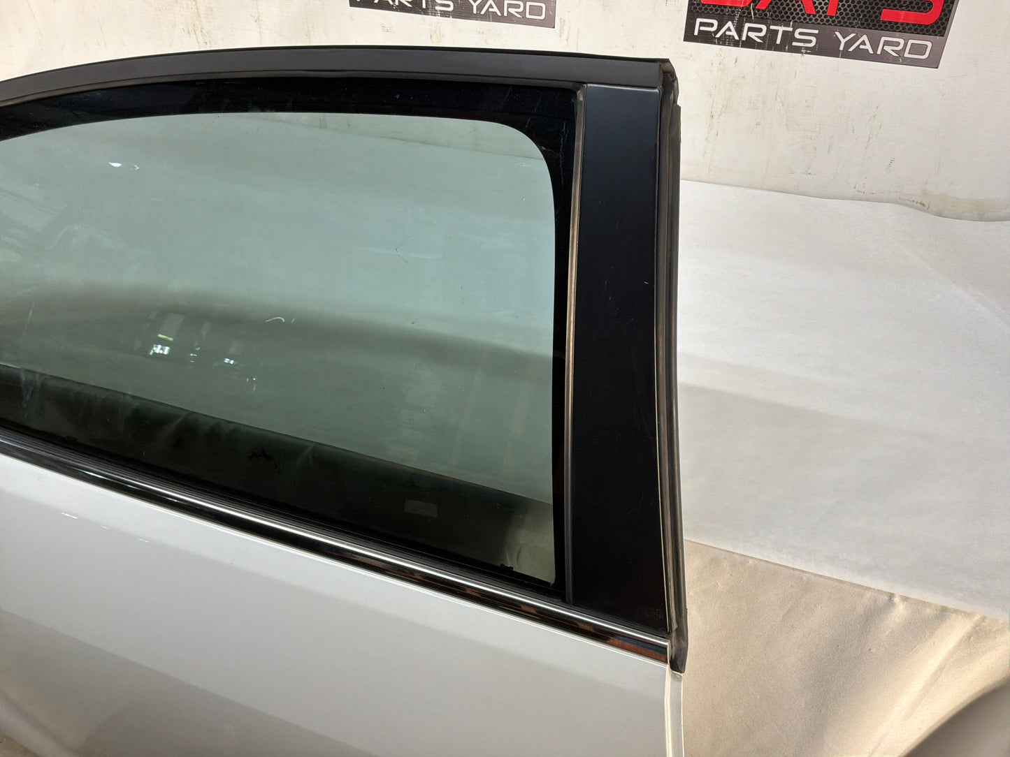 Rear rh door - Day's Parts Yard
