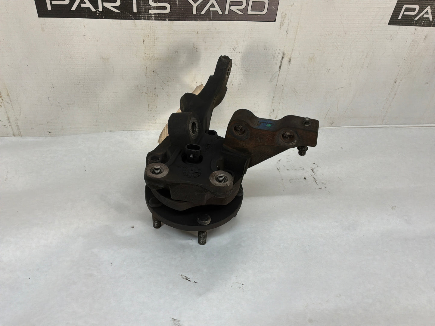 Lh front spindle - Day's Parts Yard
