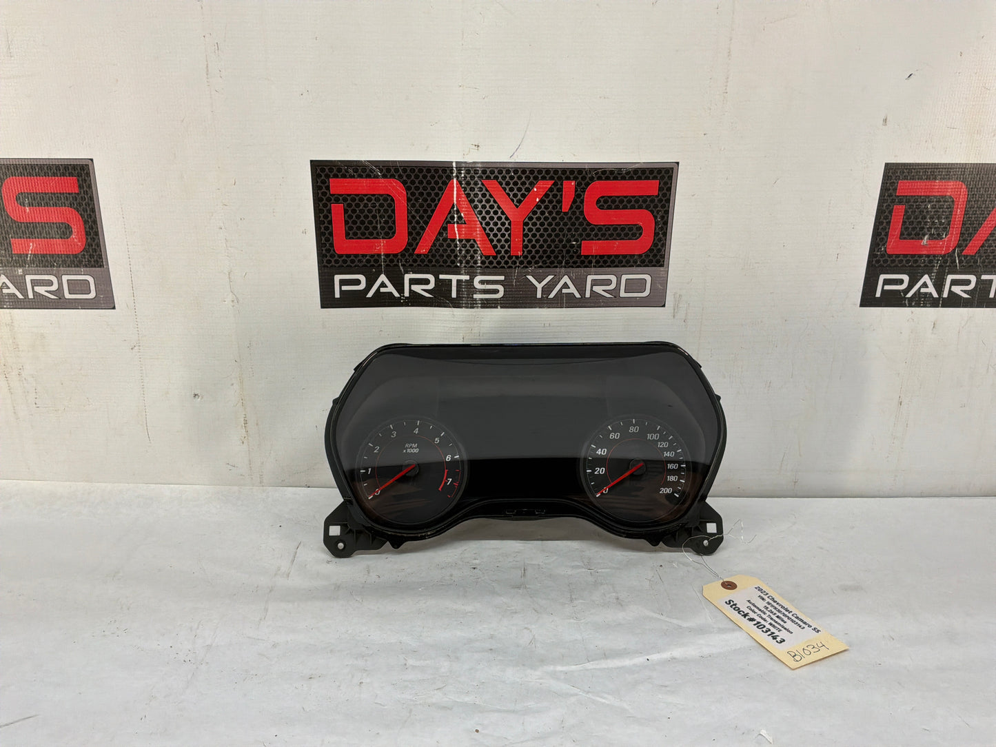 2023 Chevy Camaro SS Gauge Cluster Speedometer OEM