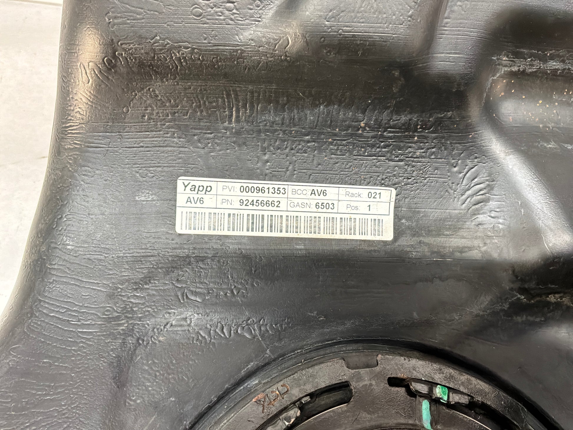 Fuel tank - Day's Parts Yard