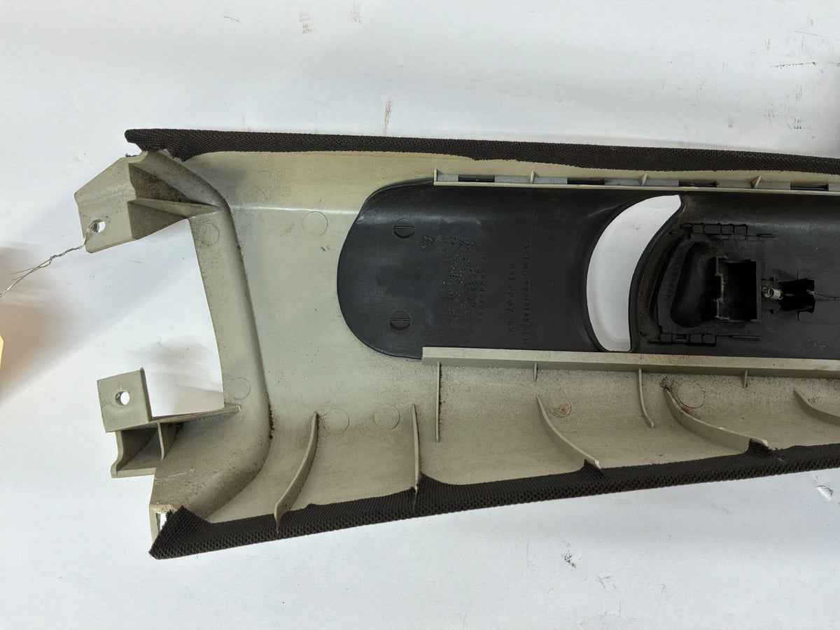 2006 Pontiac GTO RH & LH Interior Upper B Pillar Seat Belt Trim Panel Moldings OEM