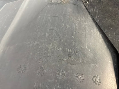 Rh wheel liner - Day's Parts Yard