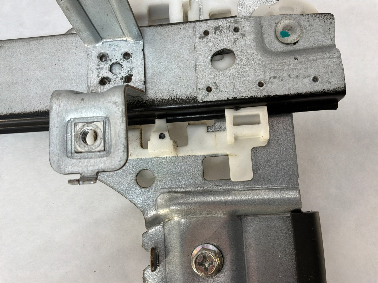 2017 Chevy SS Sedan RH Passenger Rear Window Regulator Motor OEM