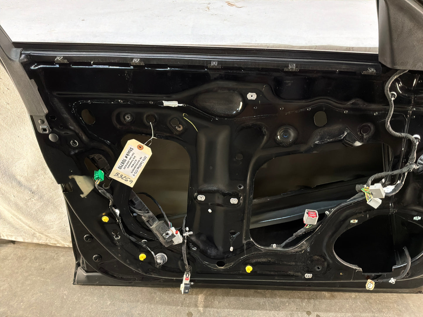 2016 Cadillac CTS-V LH Driver Front Exterior Door Black OEM