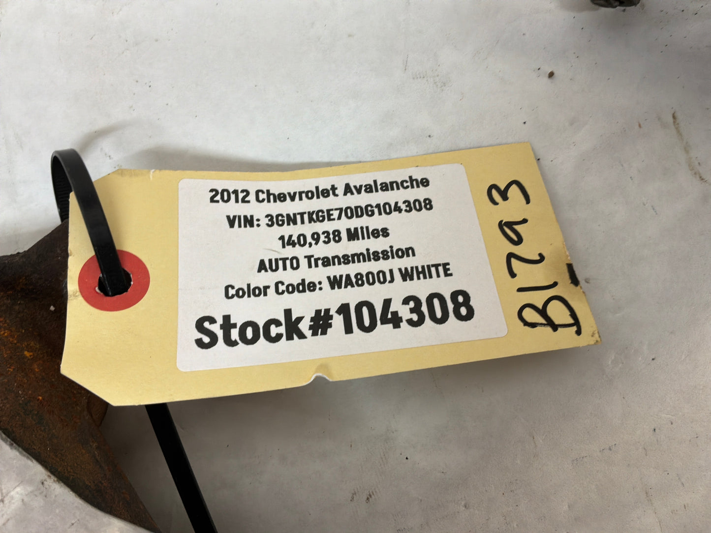 2012 Chevy Avalanche RH & LH Exhaust Manifolds Factory OEM