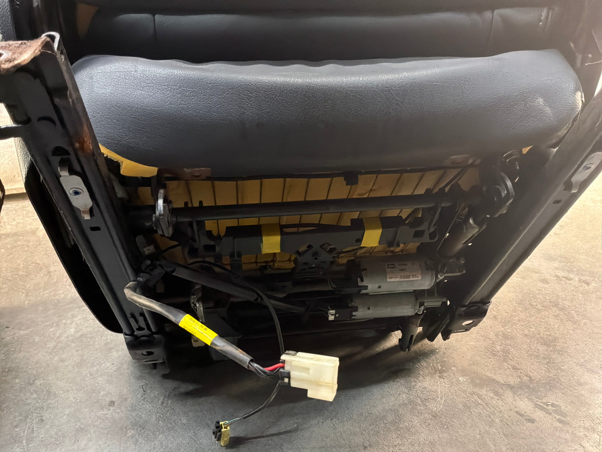 2006 Pontiac GTO Black Leather Front and Rear Seats Set OEM