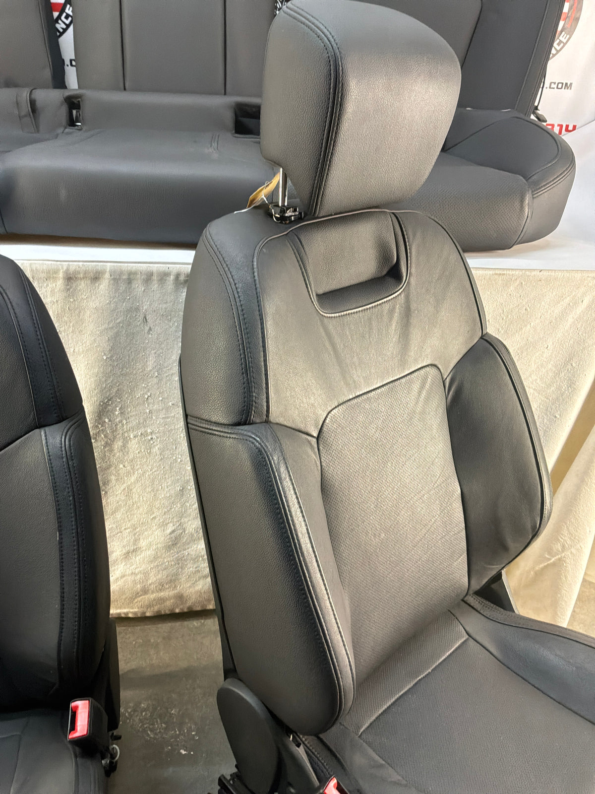 2008 Pontiac G8 GT Seats Fronts and Rears Black Leather OEM