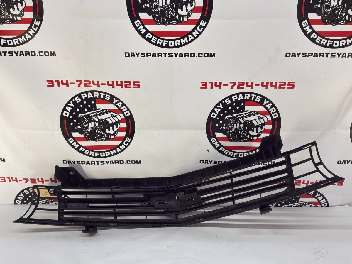 2013 Chevy Camaro ZL1 Front Bumper Fascia Upper Plastic Grille OEM
