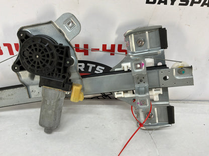 2016 Chevy Caprice PPV RH Passenger Rear Window Regulator Motor OEM