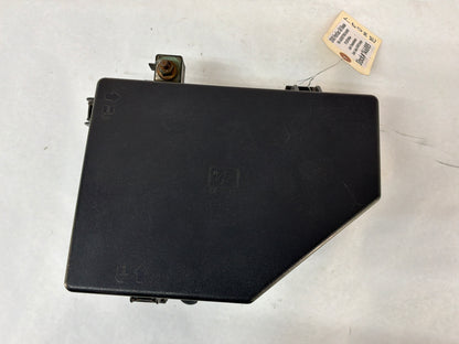 2008 Pontiac G8 Base Fuse Box w/ Lid Cover OEM
